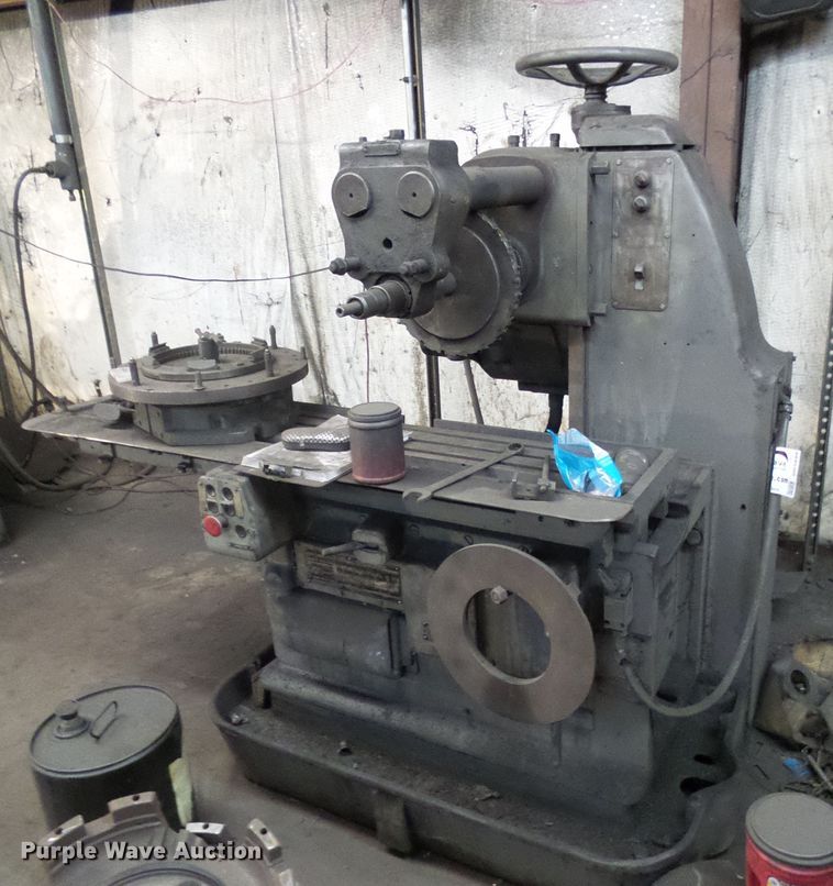 image for item DD1899 Brown & Sharpe grinder