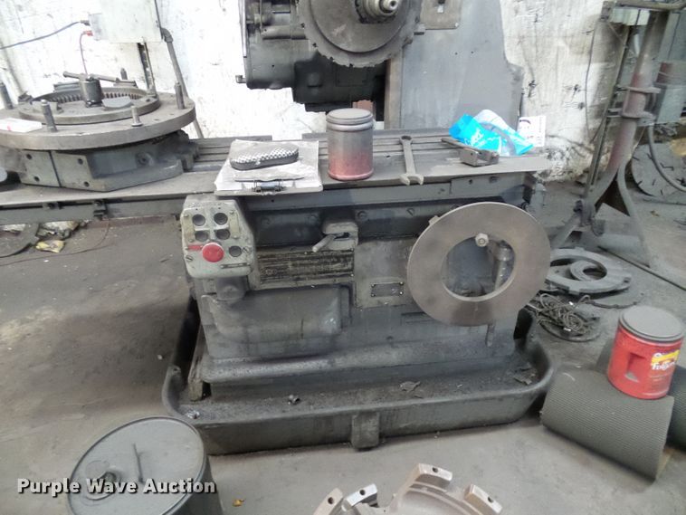 image for item DD1899 Brown & Sharpe grinder