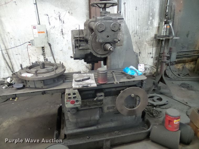 image for item DD1899 Brown & Sharpe grinder