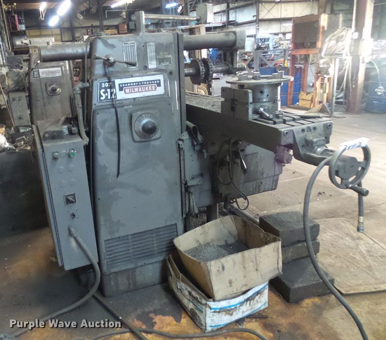 image for item DD1903 Kearney & Trecker grinder