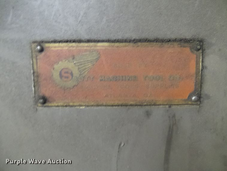 image for item DD1903 Kearney & Trecker grinder