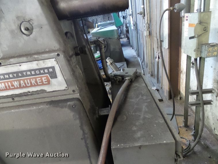 image for item DD1903 Kearney & Trecker grinder