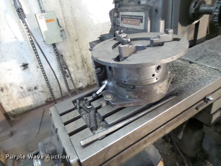 image for item DD1903 Kearney & Trecker grinder