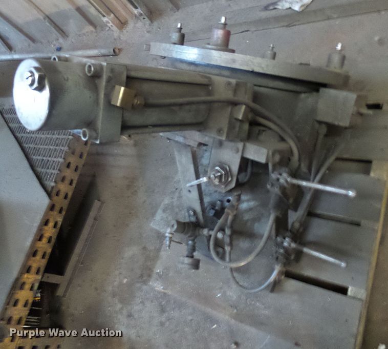 image for item DD1903 Kearney & Trecker grinder