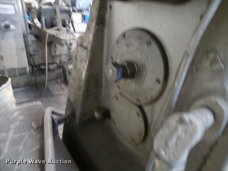 image for item DD1903 Kearney & Trecker grinder