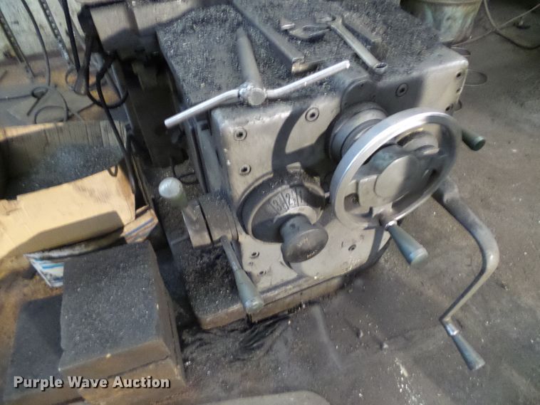 image for item DD1903 Kearney & Trecker grinder