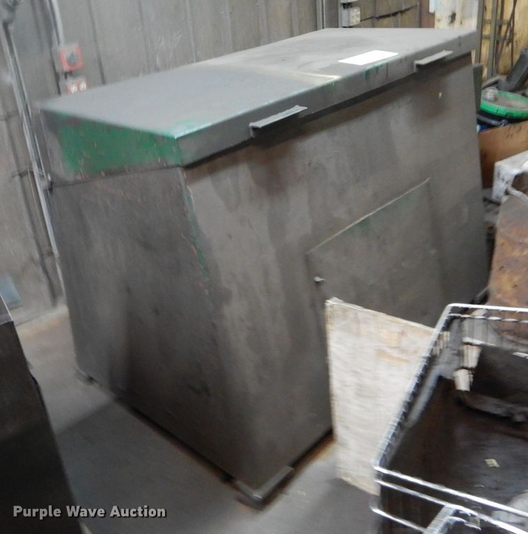 image for item DD1904 Rock shaker parts cleaner