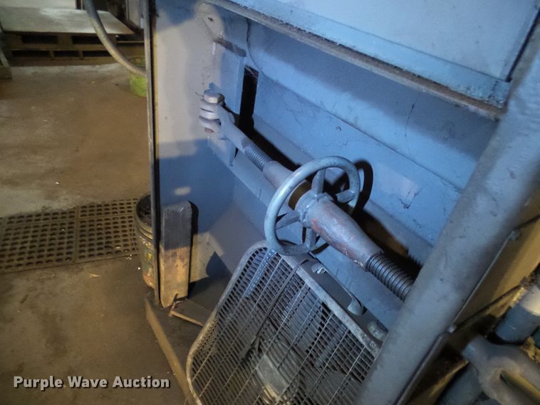 image for item DD1907 Selco VB60RH baler