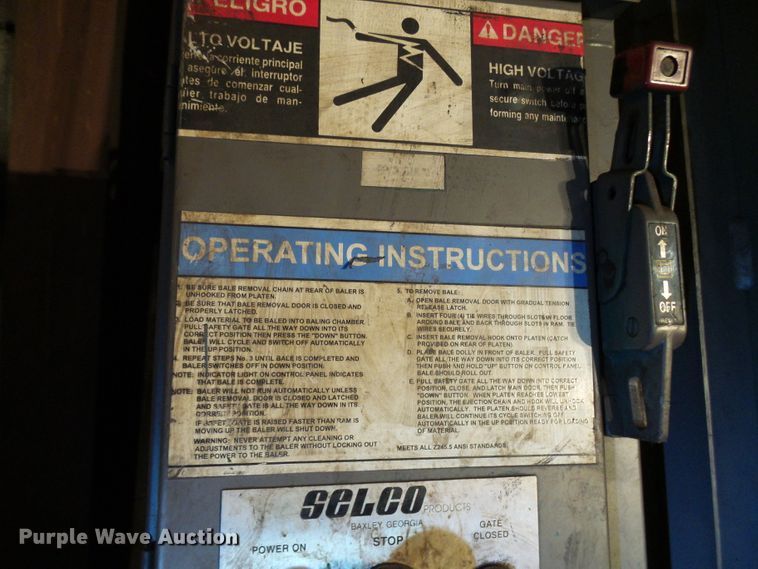 image for item DD1908 Selco VT-5-LH baler