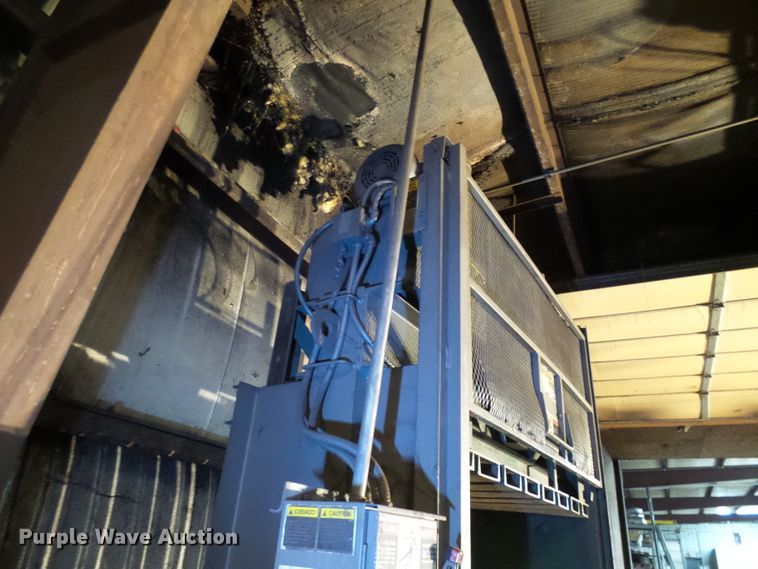 image for item DD1908 Selco VT-5-LH baler