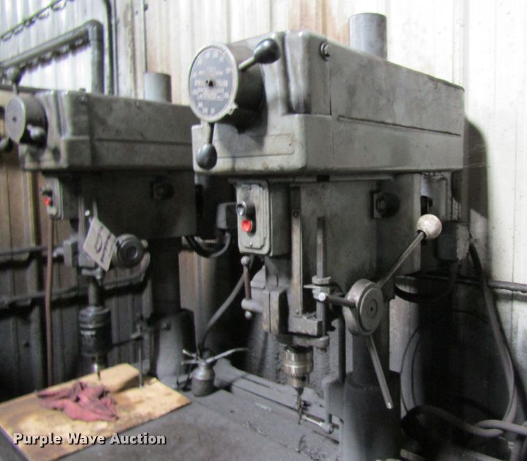 image for item DD1912 (2) Clausing 1666 drill presses