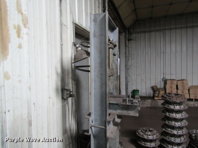 image for item DD1913 Hydraulic press