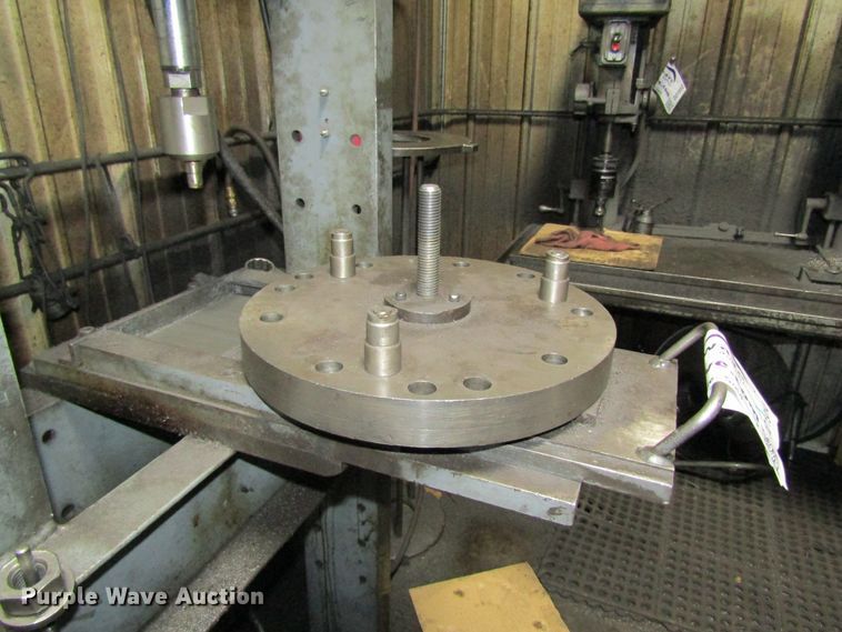 image for item DD1914 Hydraulic press