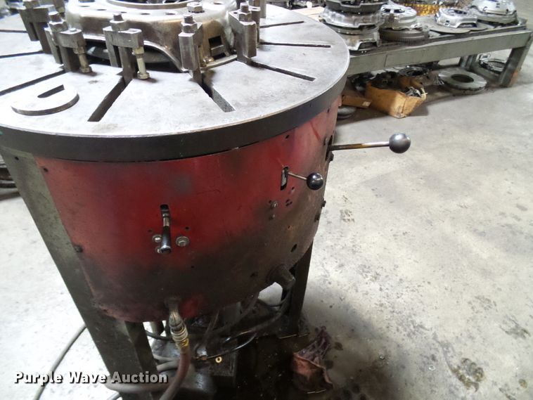 image for item DD1920 Adjusting table