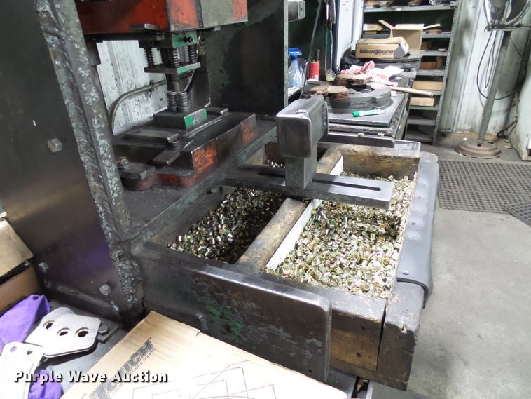 image for item DD1933 Press