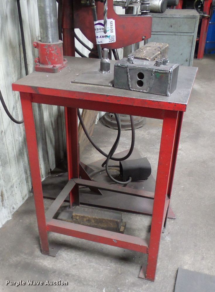 image for item DD1934 Rockwell 15 drill press