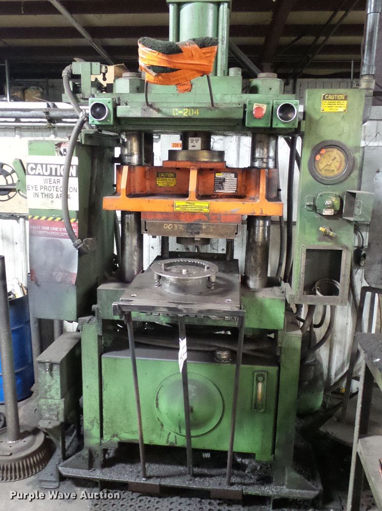 image for item DD1942 Truxton DC2-SA press