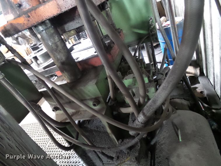 image for item DD1942 Truxton DC2-SA press