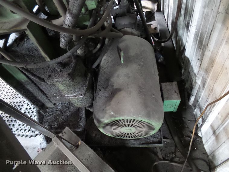 image for item DD1942 Truxton DC2-SA press