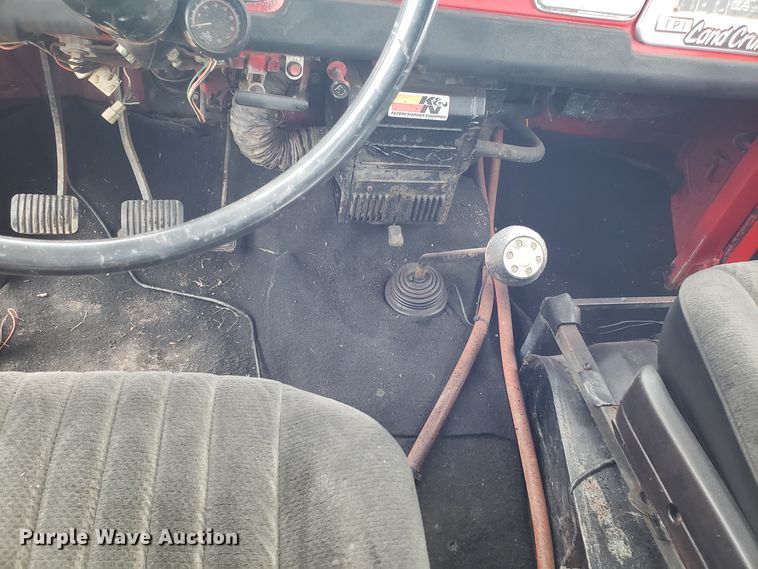 image for item DD2646 1971 Toyota FJ40 SUV