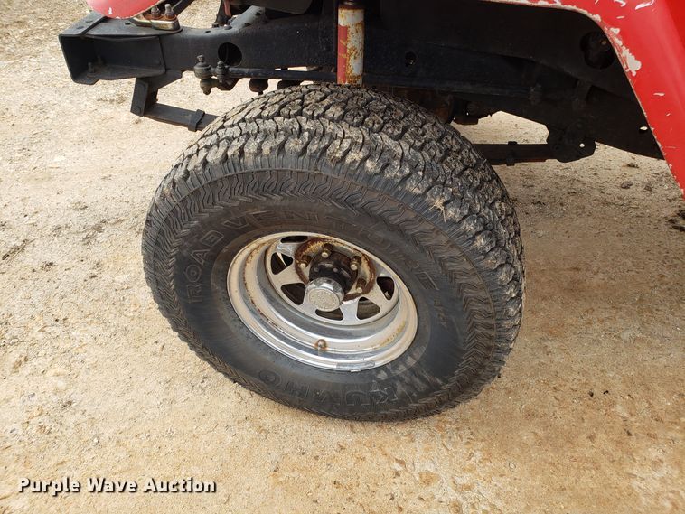 image for item DD2646 1971 Toyota FJ40 SUV