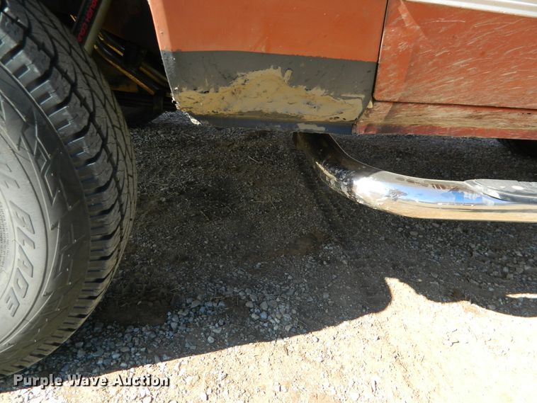 image for item DE4422 1975 Chevrolet Blazer SUV