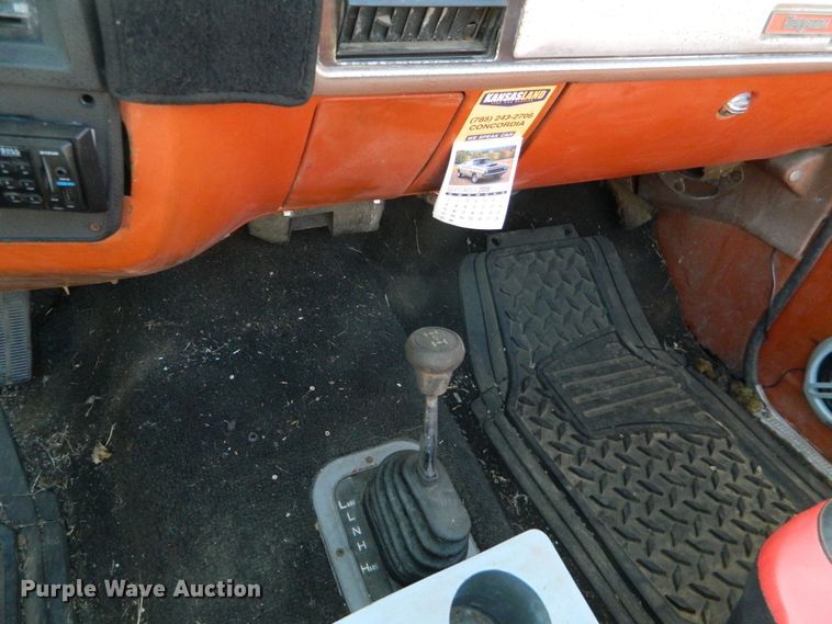 image for item DE4422 1975 Chevrolet Blazer SUV