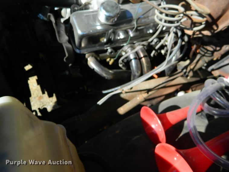 image for item DE4422 1975 Chevrolet Blazer SUV