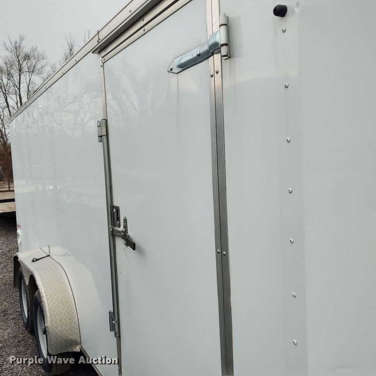 image for item DE6872 2017 Cargo Mate enclosed cargo trailer