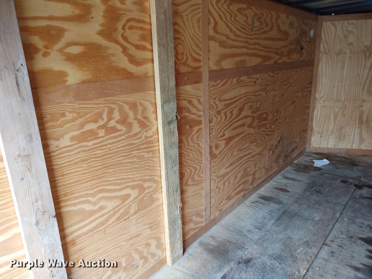 image for item DE6872 2017 Cargo Mate enclosed cargo trailer