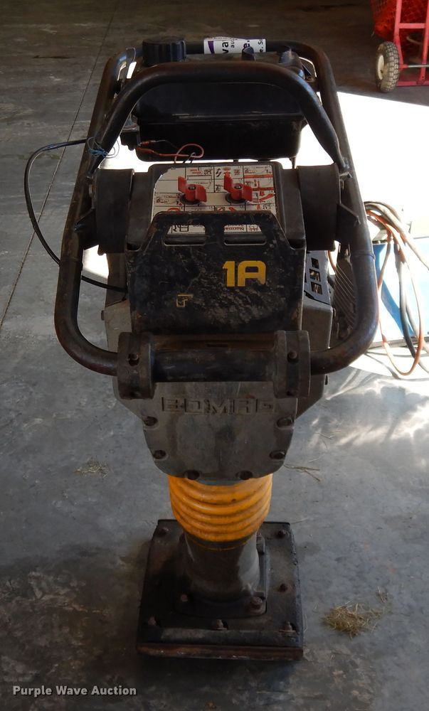 image for item DF5840 2005 Bomag B160/4 plate compactor