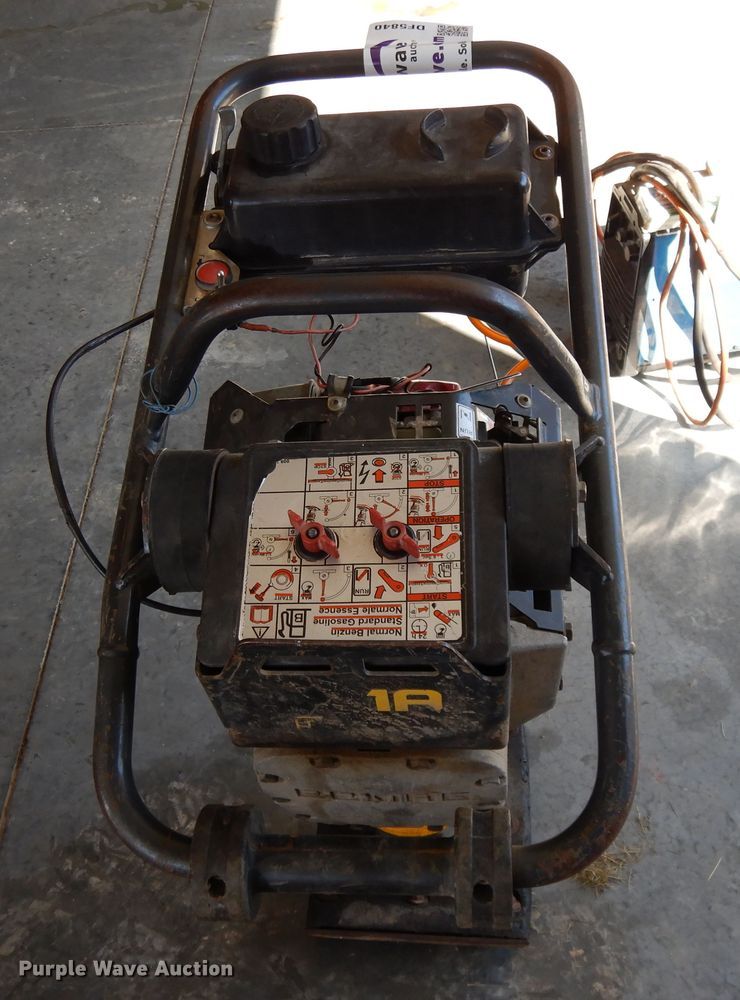 image for item DF5840 2005 Bomag B160/4 plate compactor