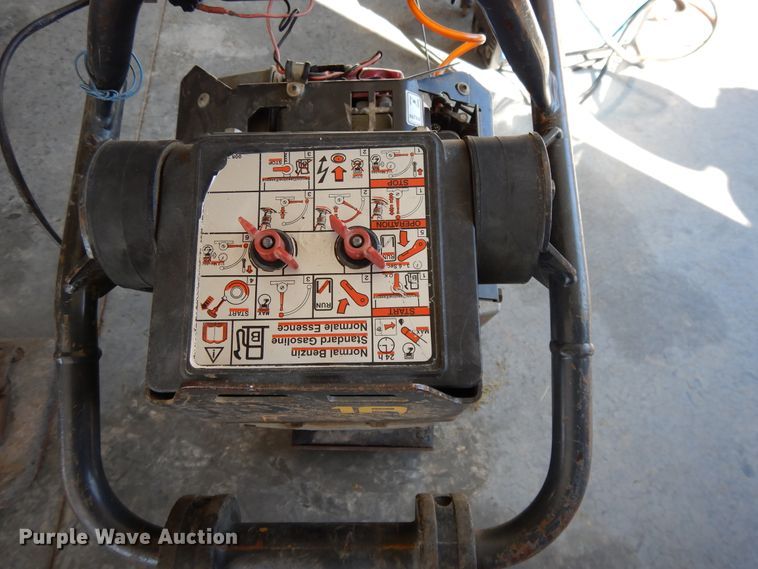 image for item DF5840 2005 Bomag B160/4 plate compactor