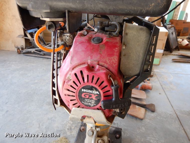 image for item DF5840 2005 Bomag B160/4 plate compactor