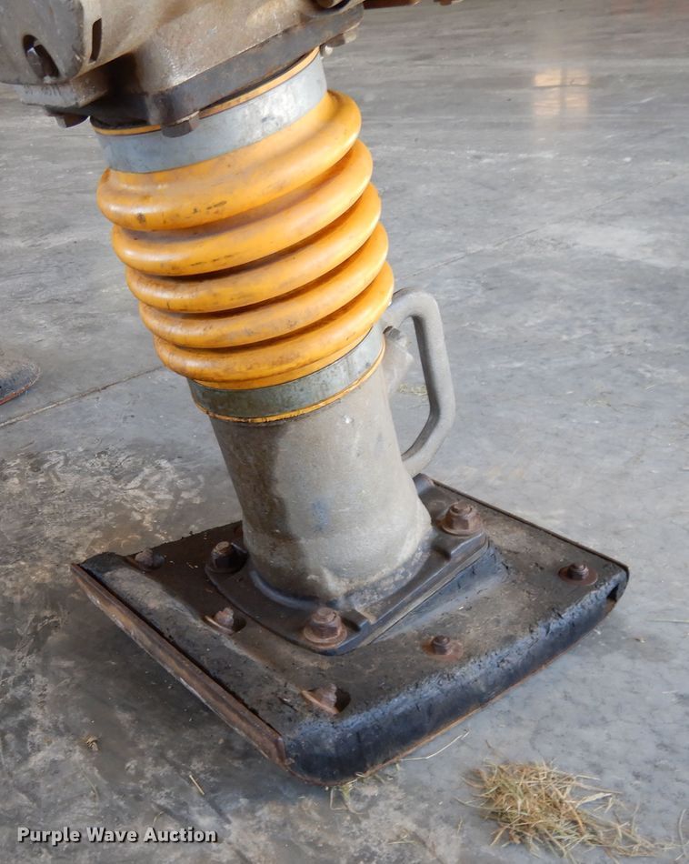 image for item DF5840 2005 Bomag B160/4 plate compactor