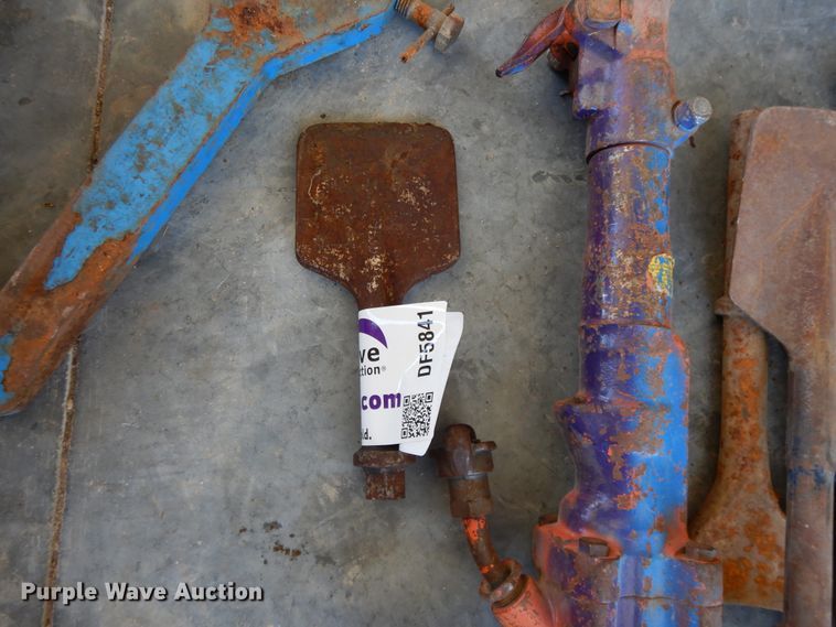 image for item DF5841 Tools