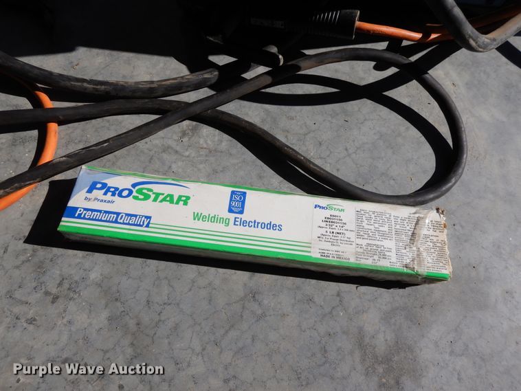 image for item DF5842 Miller welder