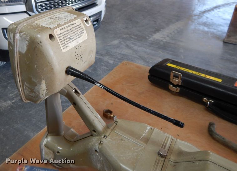 image for item DF5848 Ditch Witch 752 Tracker utility locator