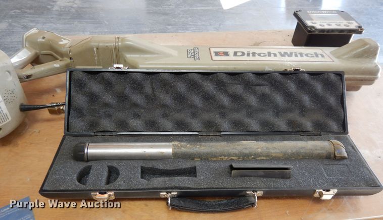 image for item DF5848 Ditch Witch 752 Tracker utility locator