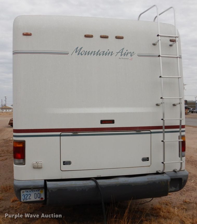 image for item DF7363 1996 Newmar Mountain Aire 39RKWB camper