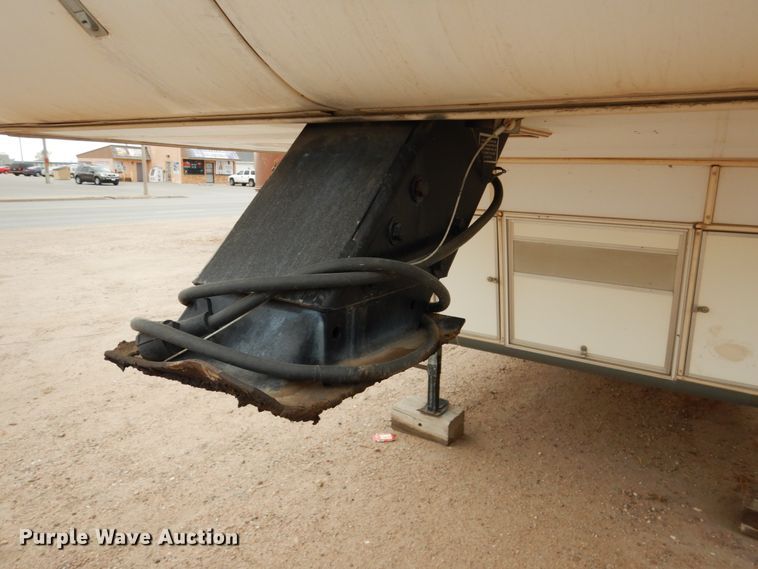 image for item DF7363 1996 Newmar Mountain Aire 39RKWB camper