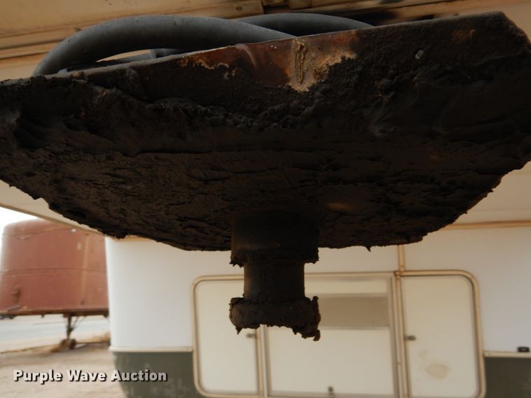 image for item DF7363 1996 Newmar Mountain Aire 39RKWB camper