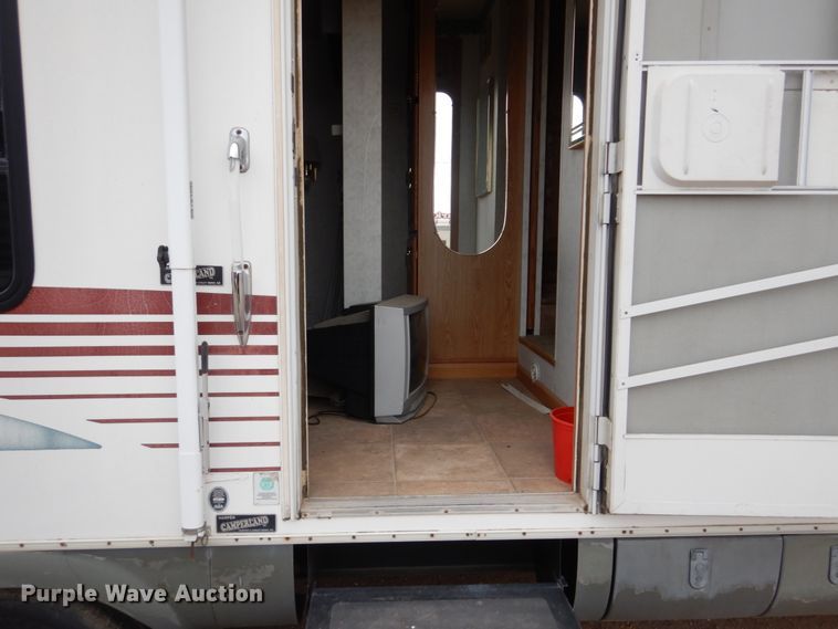 image for item DF7363 1996 Newmar Mountain Aire 39RKWB camper