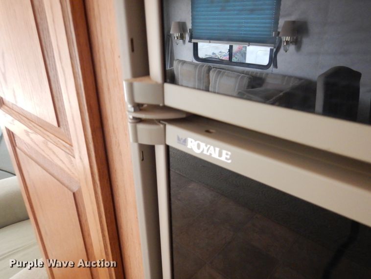 image for item DF7363 1996 Newmar Mountain Aire 39RKWB camper