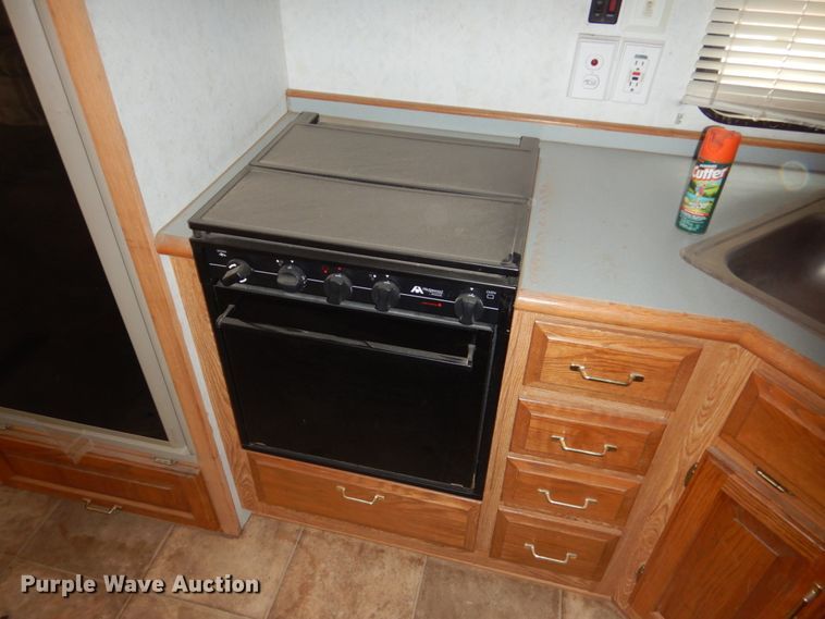 image for item DF7363 1996 Newmar Mountain Aire 39RKWB camper