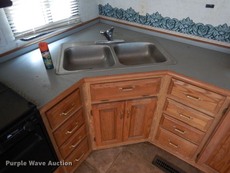 image for item DF7363 1996 Newmar Mountain Aire 39RKWB camper