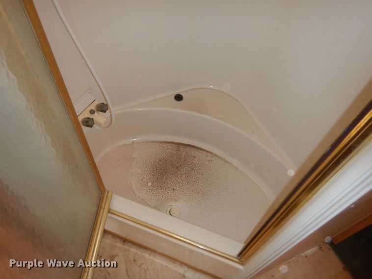 image for item DF7363 1996 Newmar Mountain Aire 39RKWB camper