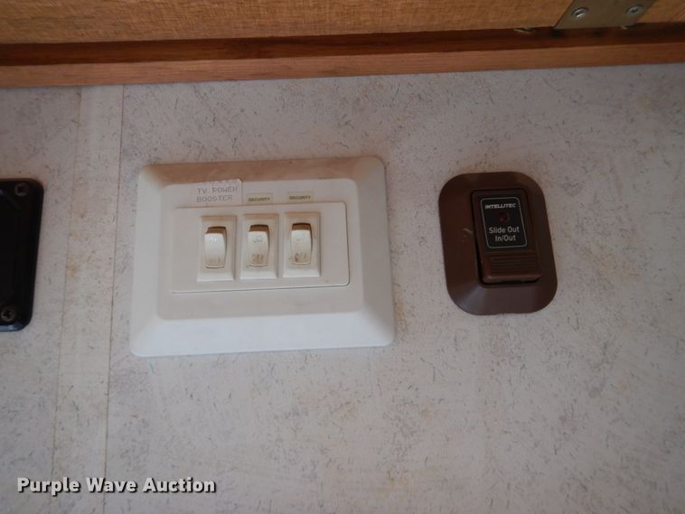 image for item DF7363 1996 Newmar Mountain Aire 39RKWB camper