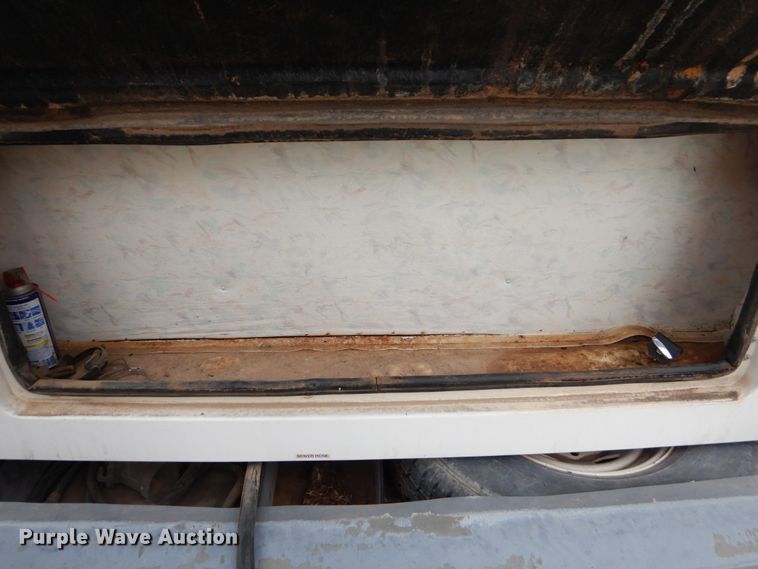 image for item DF7363 1996 Newmar Mountain Aire 39RKWB camper