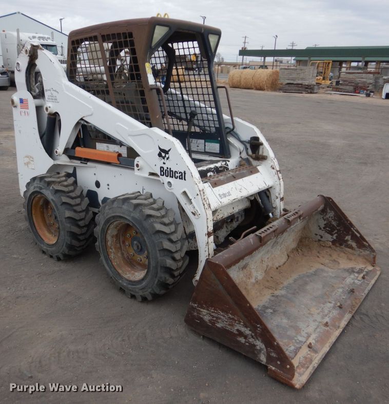 image for item DF7368 2001 Bobcat 773 skid steer